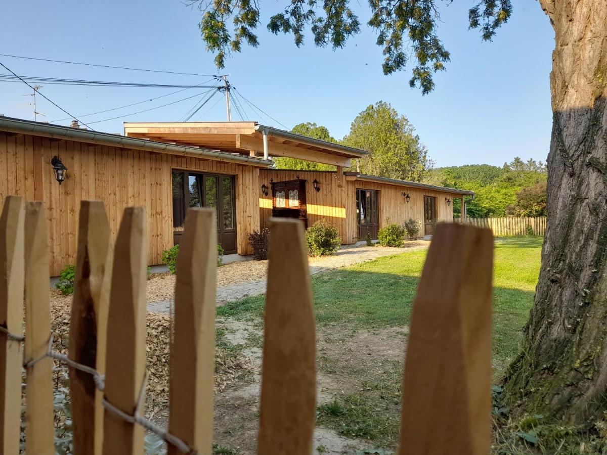 Les Cottages Du Chateau De Werde 马泽内姆 外观 照片