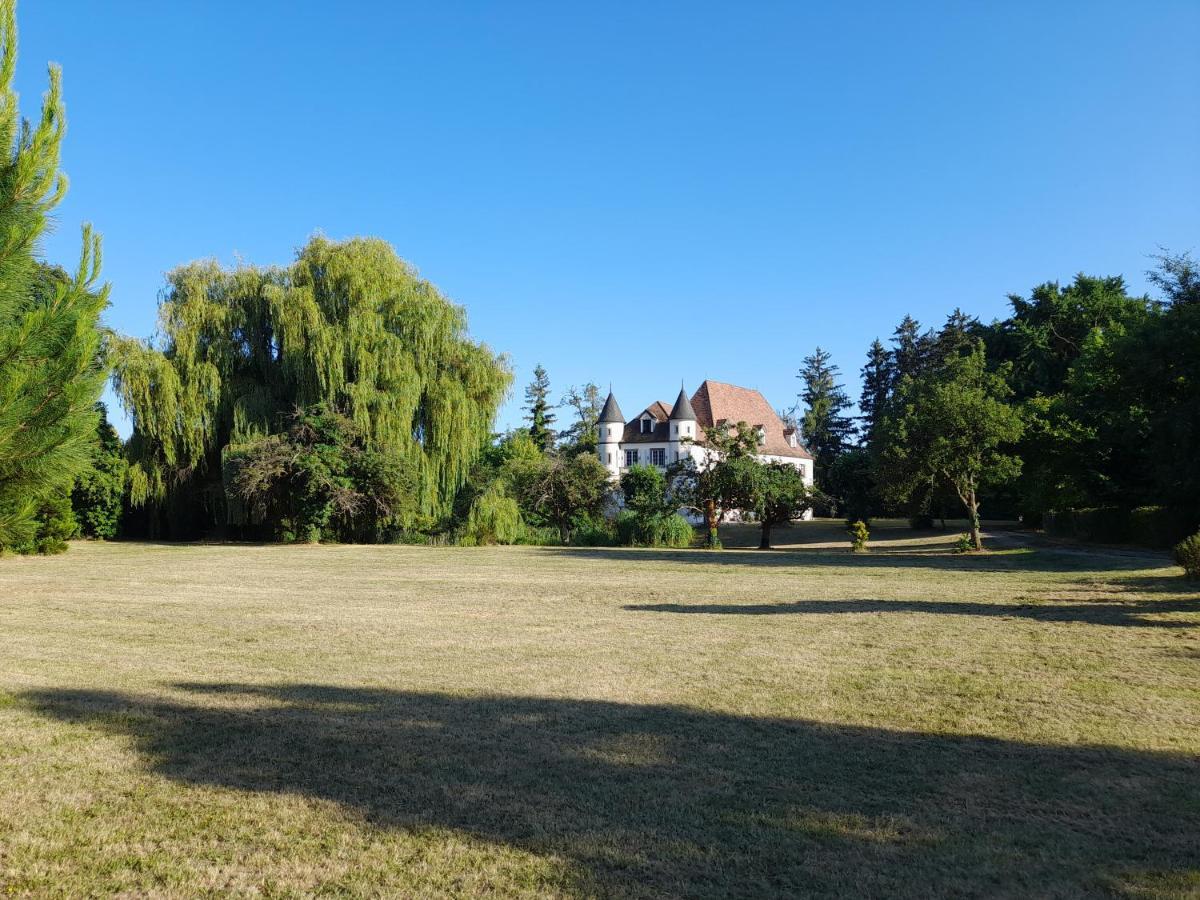 Les Cottages Du Chateau De Werde 马泽内姆 外观 照片